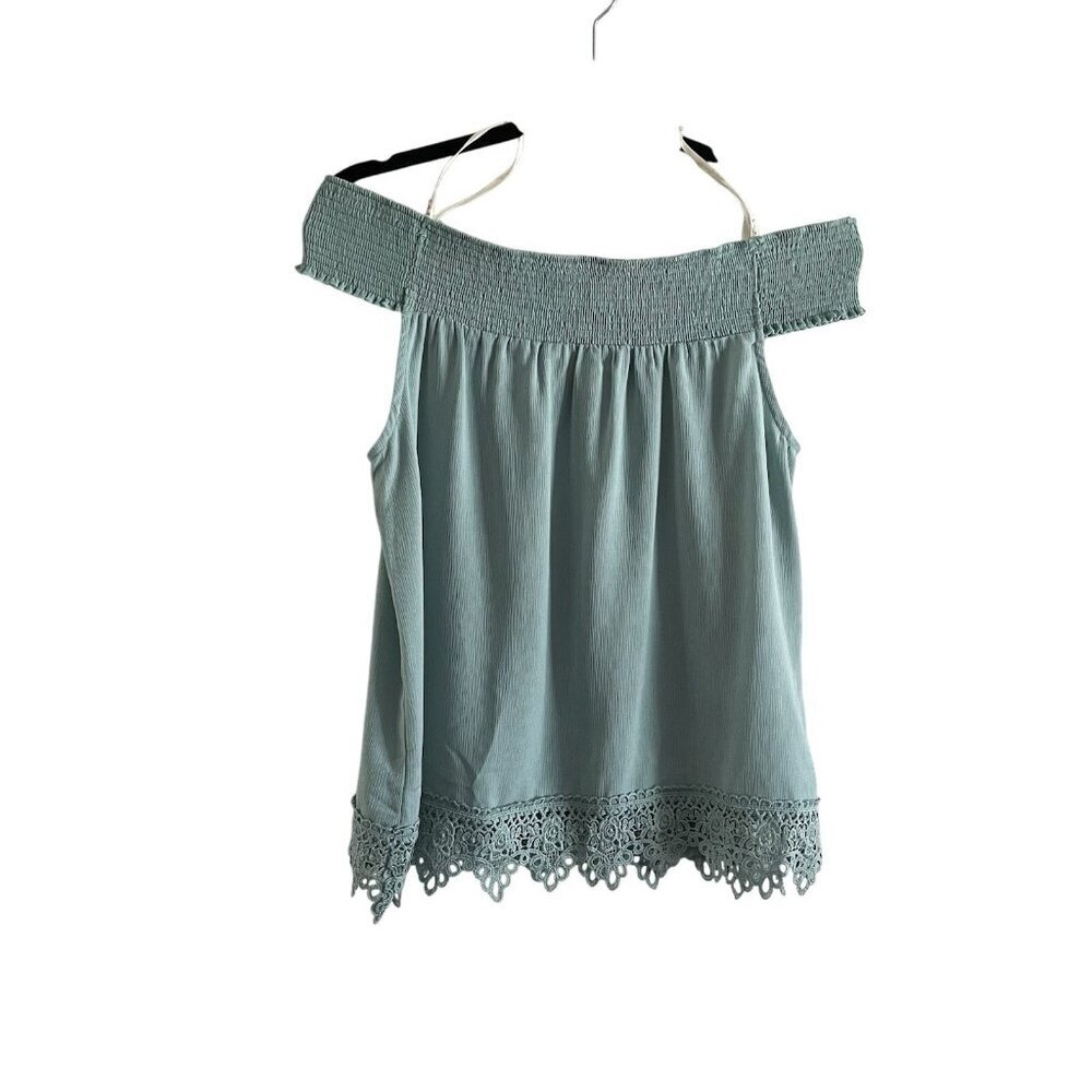 E & M Women Sz S Green Over the shoulder Smocked Crochet Hemmed Blouse Top